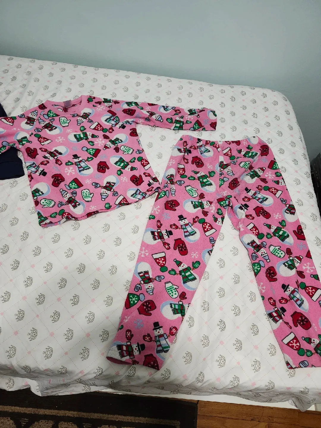 Beautiful Girls' Dresses - Various Styles  age 5 to 7 image indicator(9)