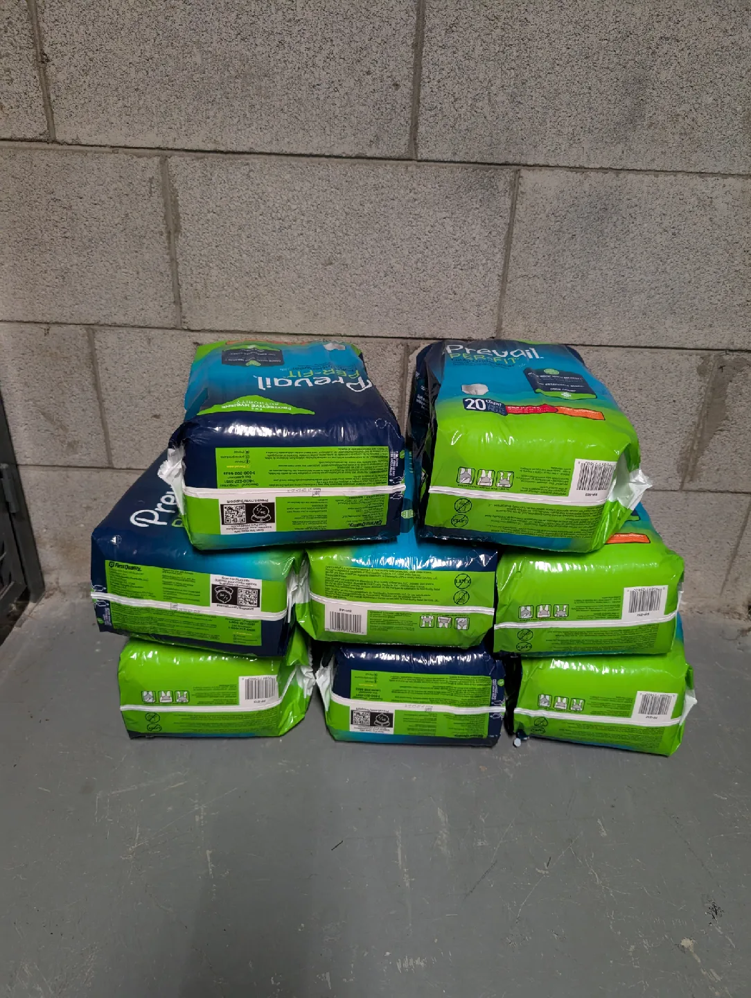 ( 16 pcks left ) Prevail Per-Fit Daily Underwear - Medium image indicator(2)