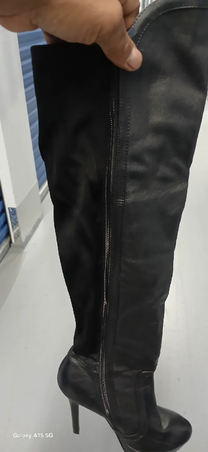 Black Thigh High Heel Boots image indicator(7)