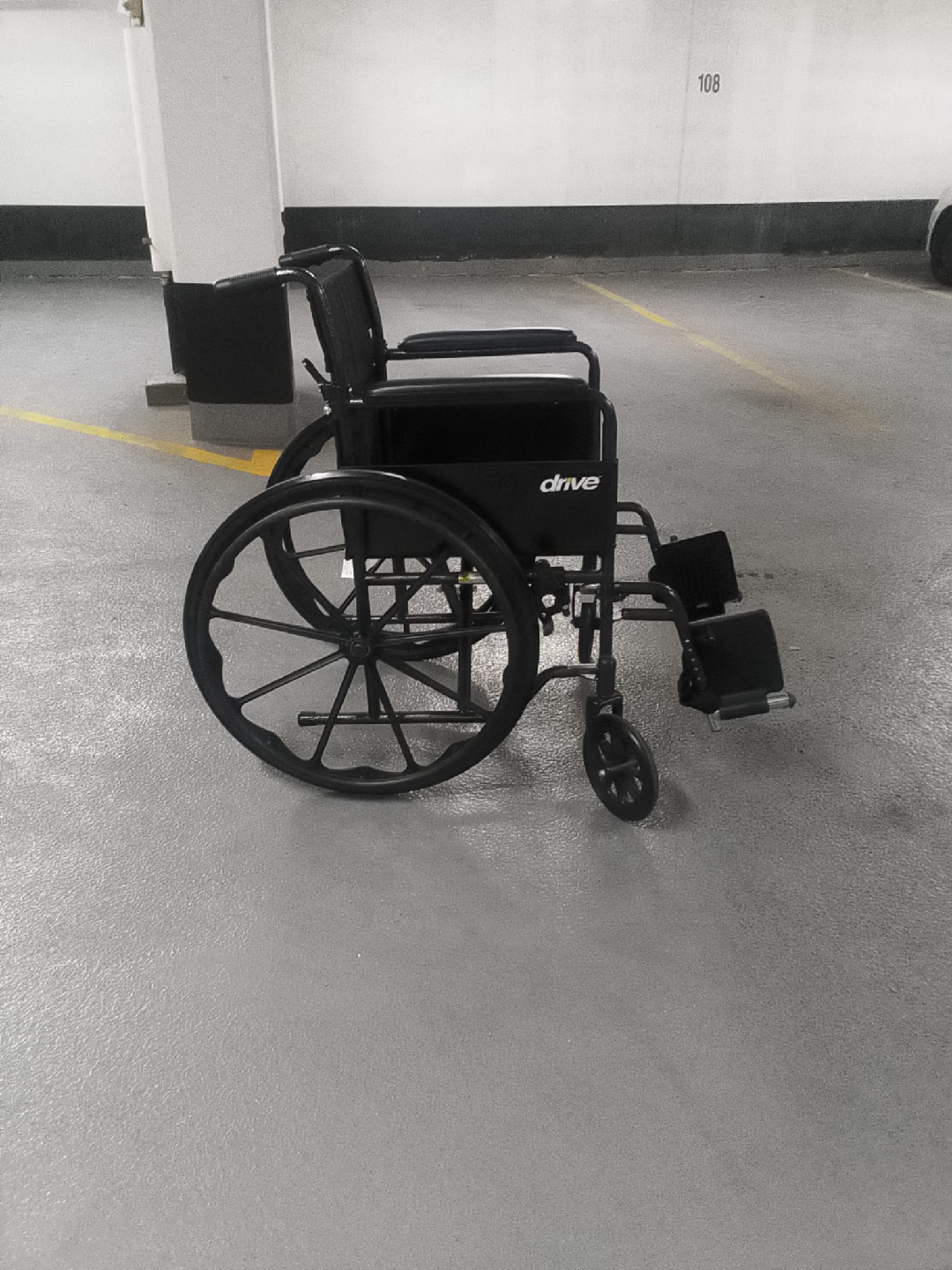 Wheelchair - Black - photo 4