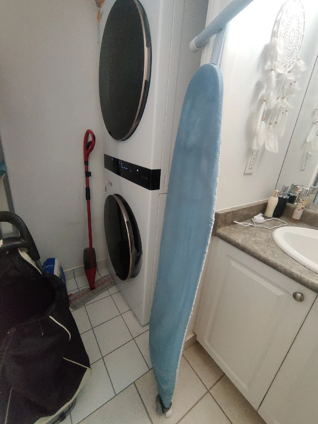 Ironing Board - Blue image indicator(3)