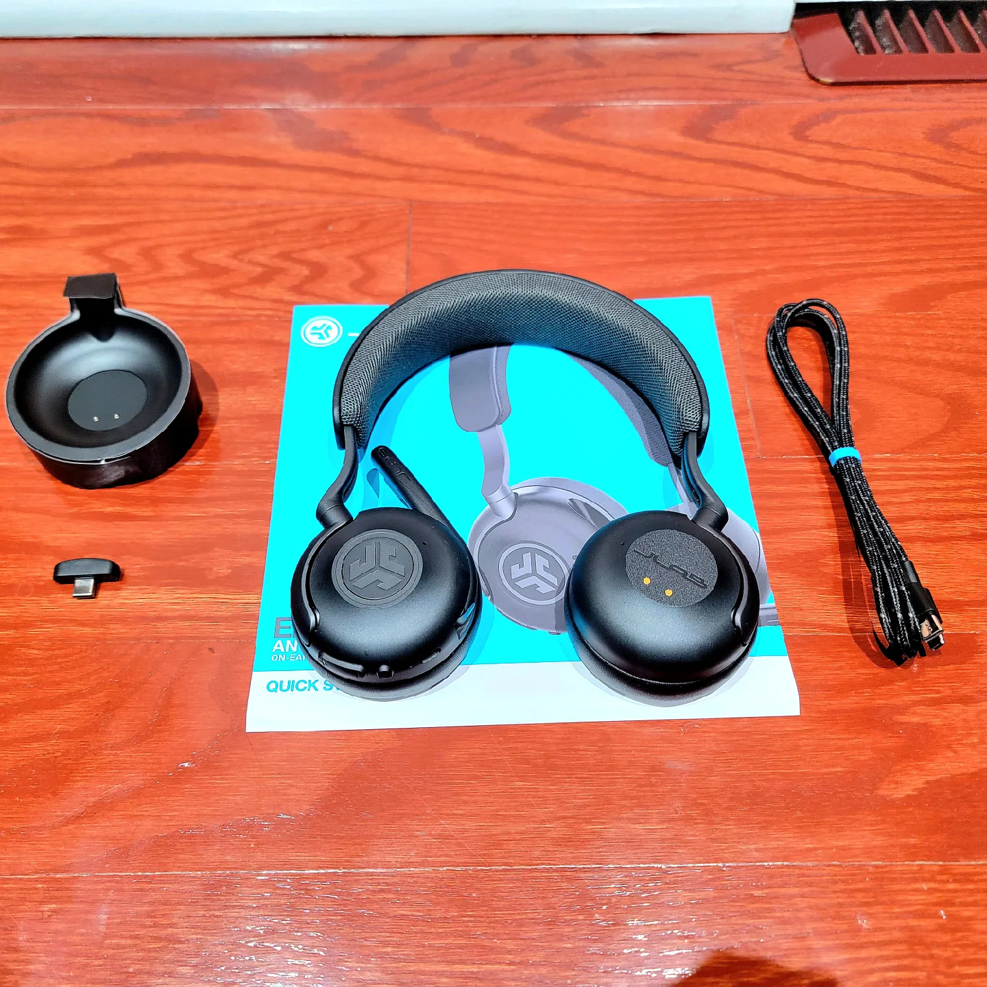 JLab Epic Work ANC Wireless Headset With Microphone image indicator(2)