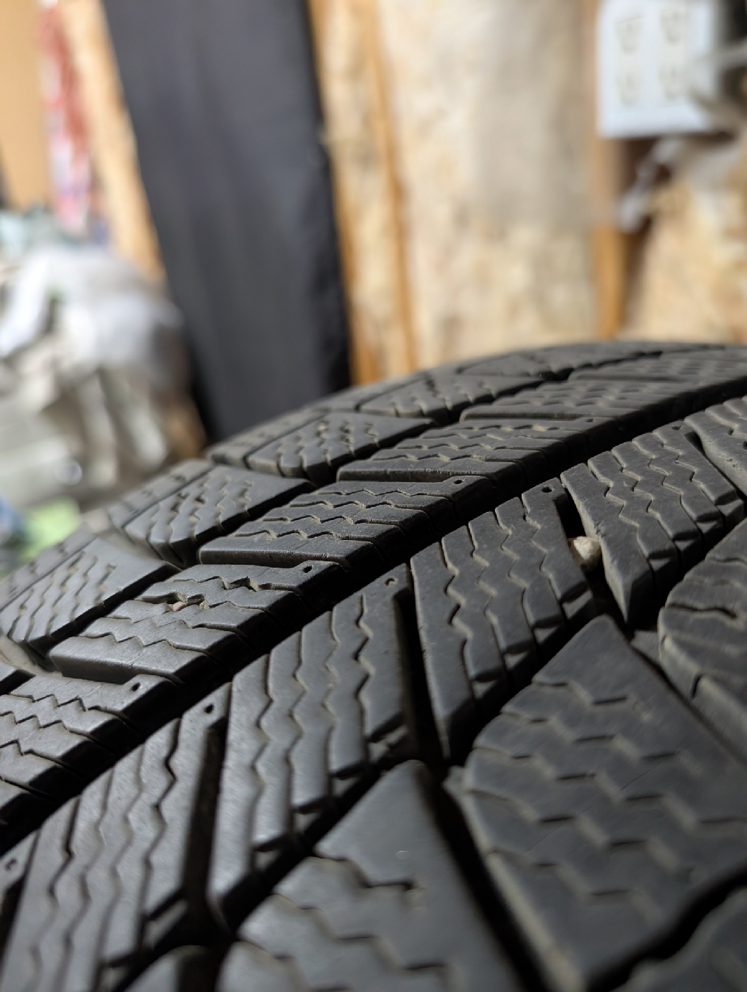(4)-235/45R18 Winter Tires/Steel Rims Off 2014 Ford Fusion 5x108 - photo 2