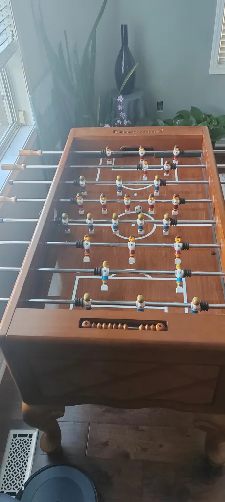 Foosball Table - Great Condition! image indicator(4)