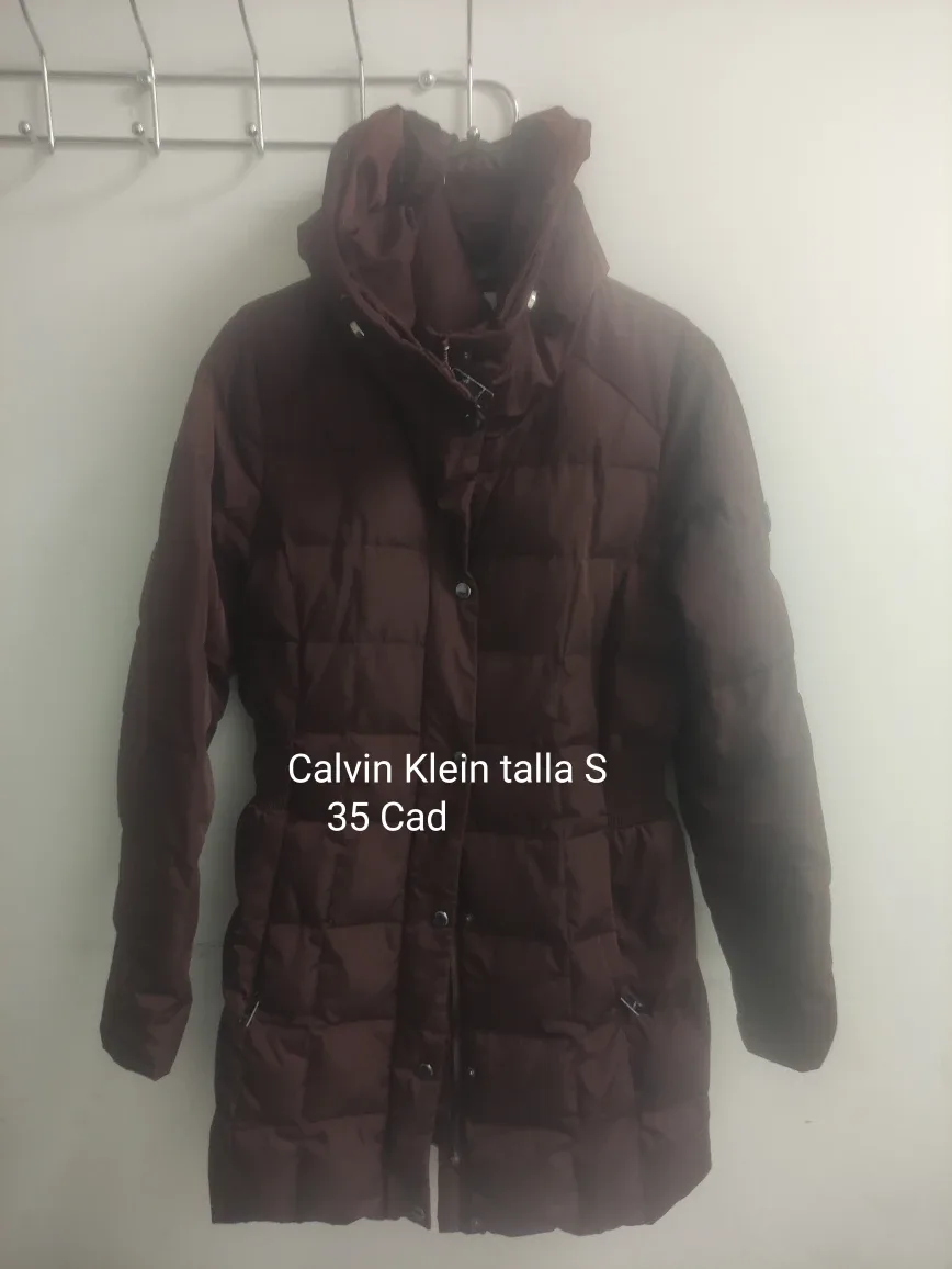 Calvin Klein Puffer Jacket - Size S thumbnail
