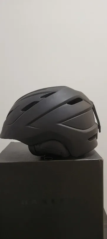 GIRO Snow Helmet - Matte Black thumbnail
