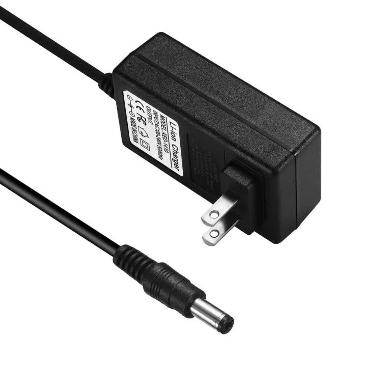 Power adaptor for small appliances 12v