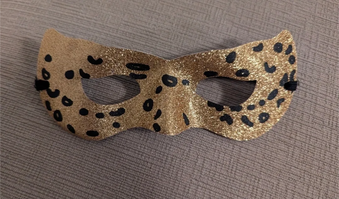 Brand New Leopard Print Costume Mask thumbnail