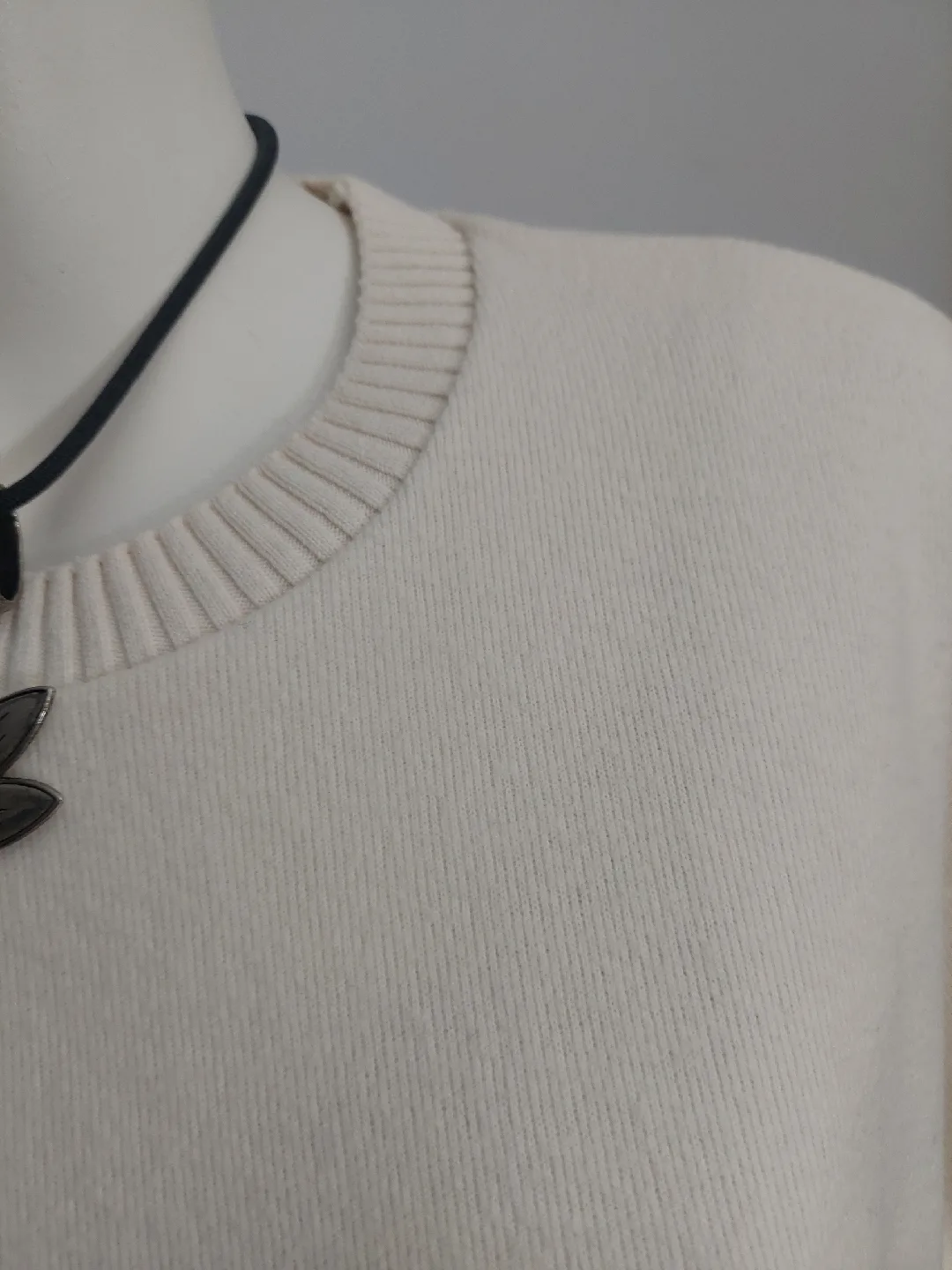 Off White  Medium Cream Knit Sweater from Zara image indicator(4)