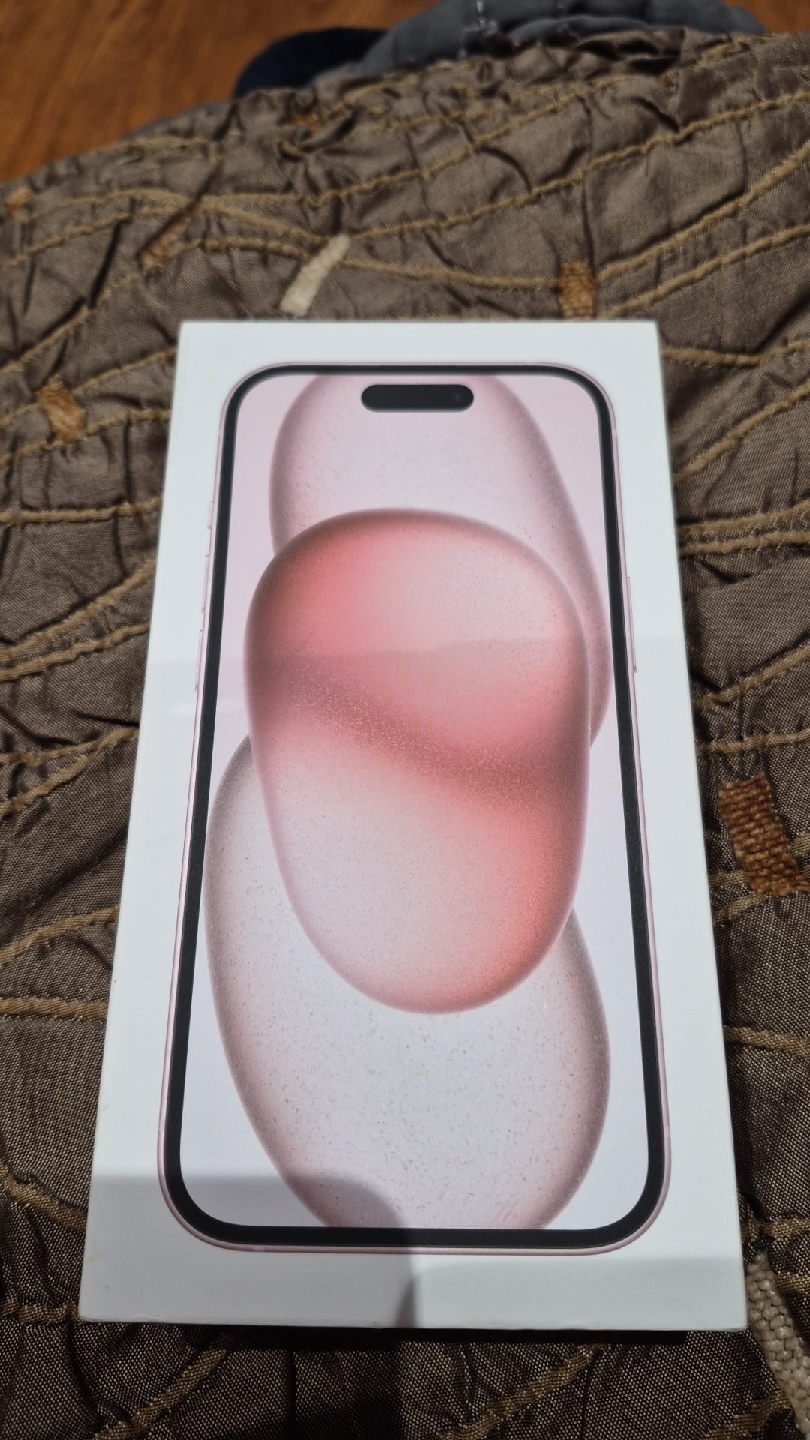 Apple iPhone 15