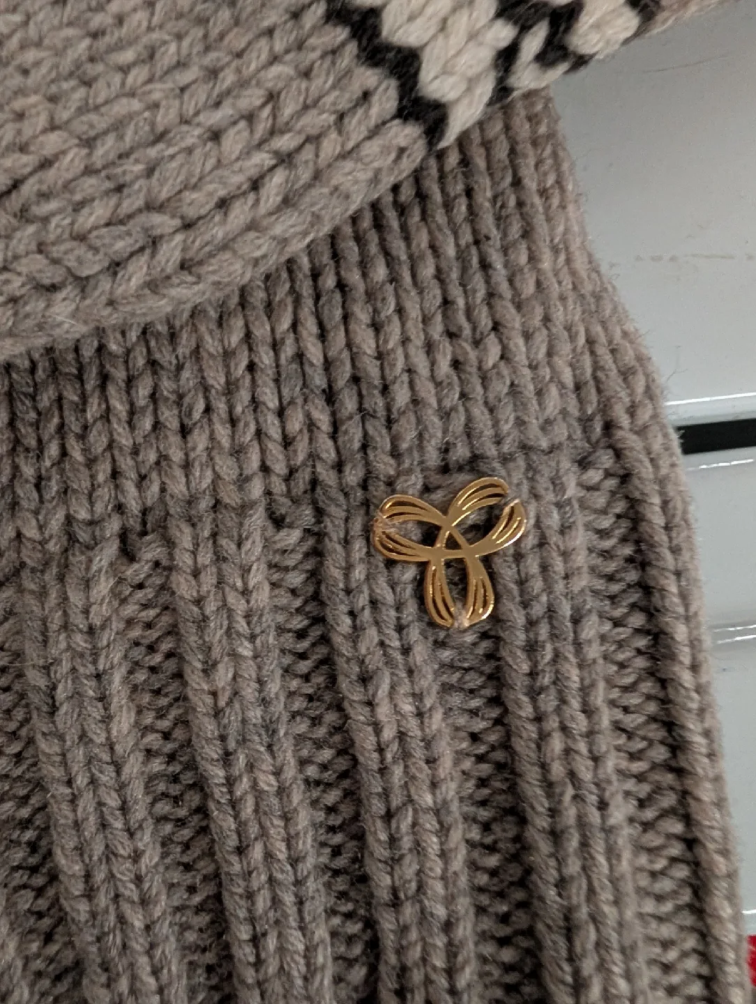 TNA Wilfred Free Cocoon Zip Up Sweater image indicator(2)