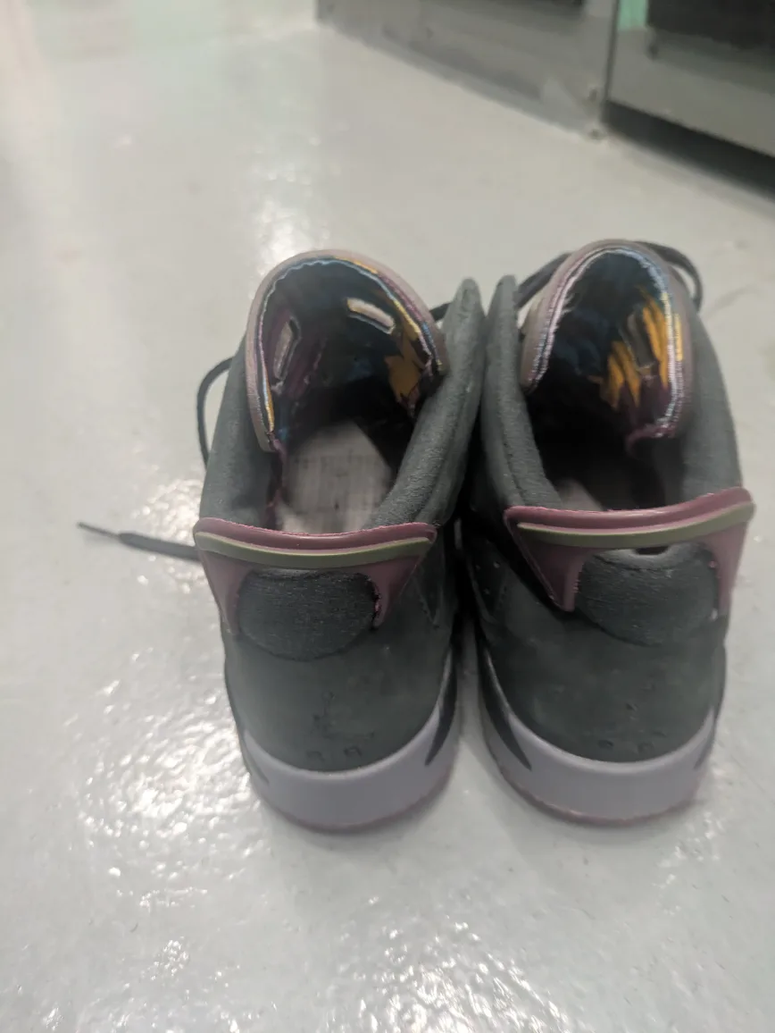 Nike Air Jordan 6 Bordeaux Size 7 Kids image indicator(3)