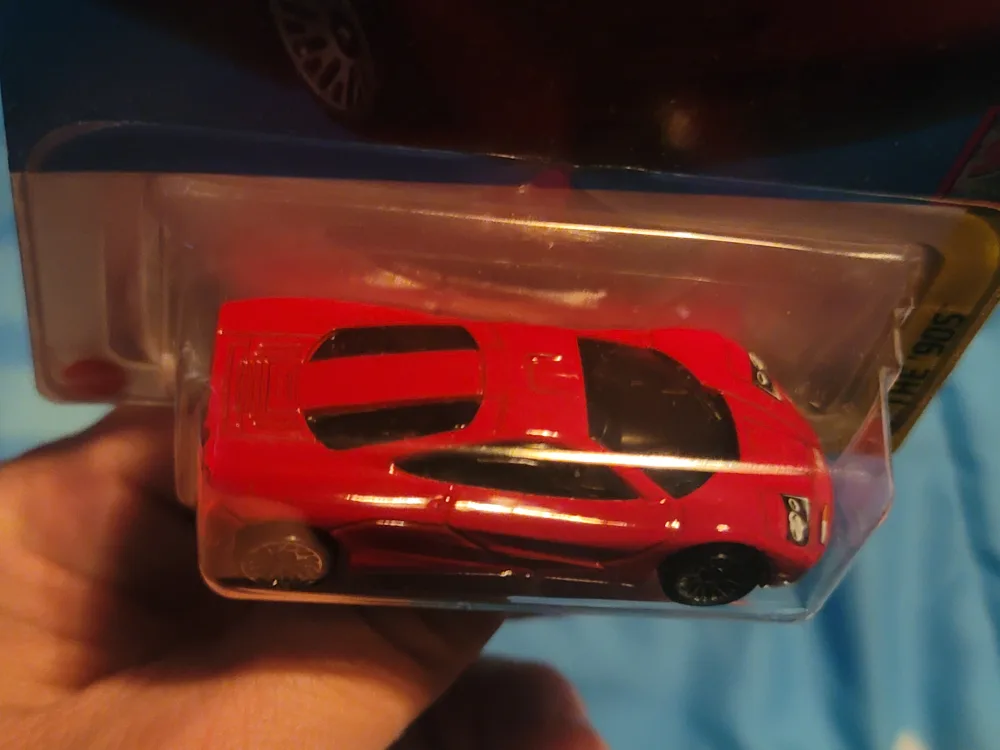 New Hot Wheels McLaren F1 image indicator(4)