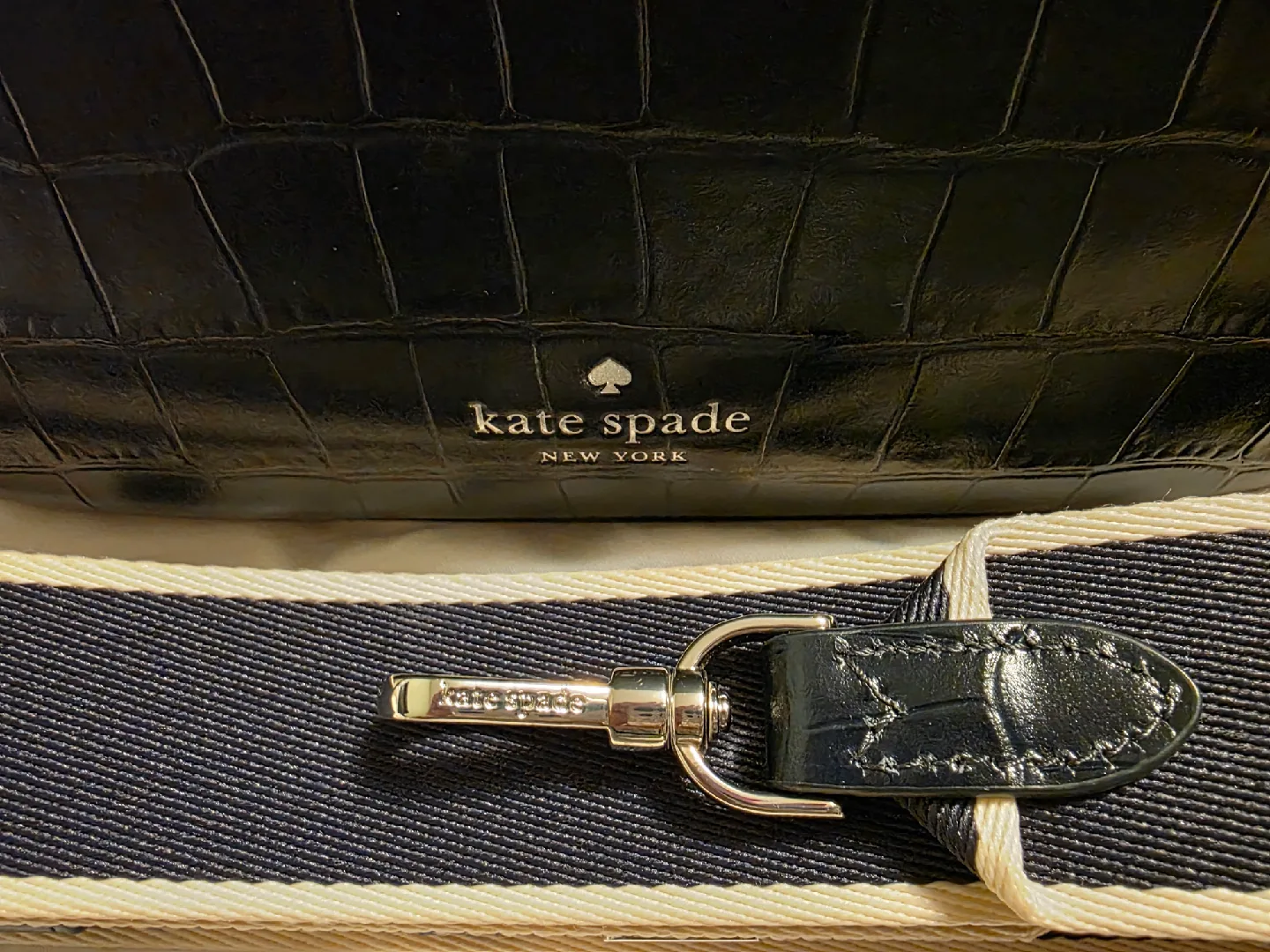 Kate Spade Crossbody Top Handle Bag In Dark Navy image indicator(4)