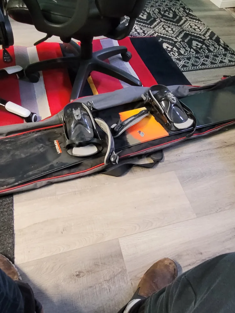 Liquid Snowboards Horizon Snowboard image indicator(3)