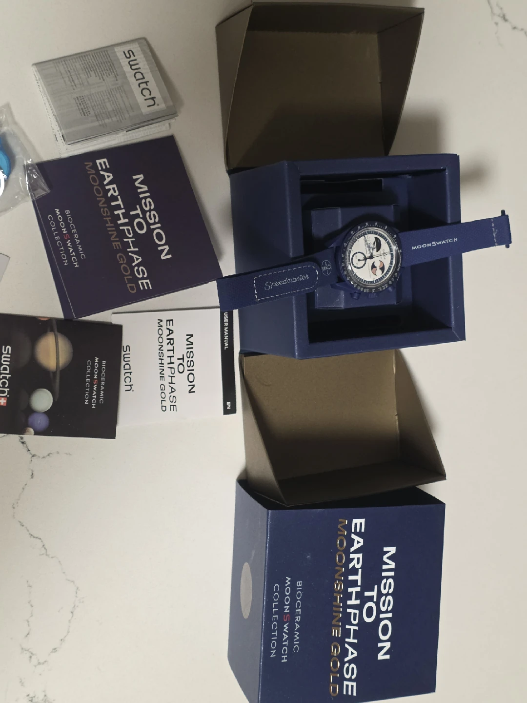 toy moonswatch mission to earth phase moonshine gold - photo 4