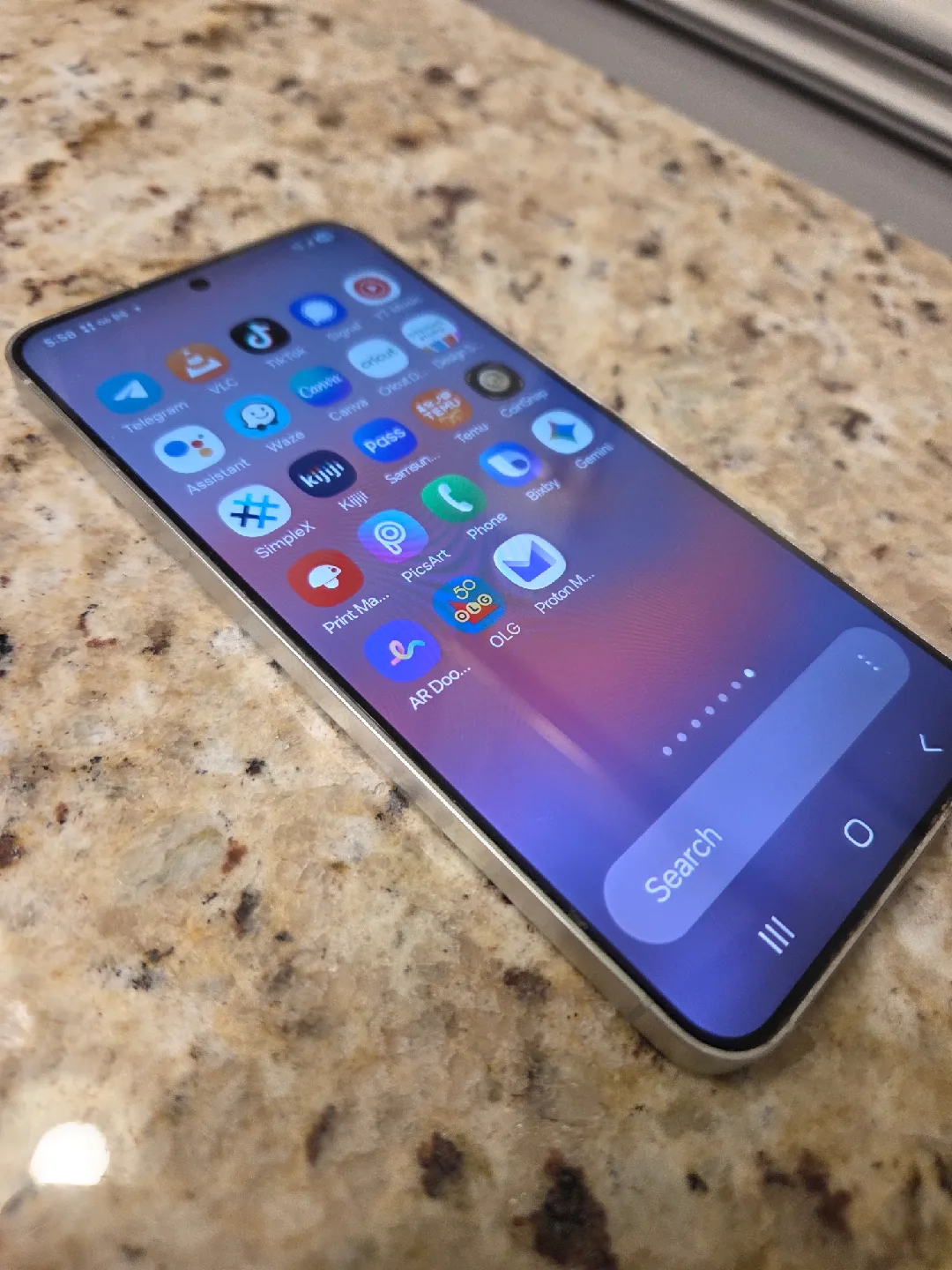 Samsung S25 Never Used Going For Over Half Price !they image indicator(2)