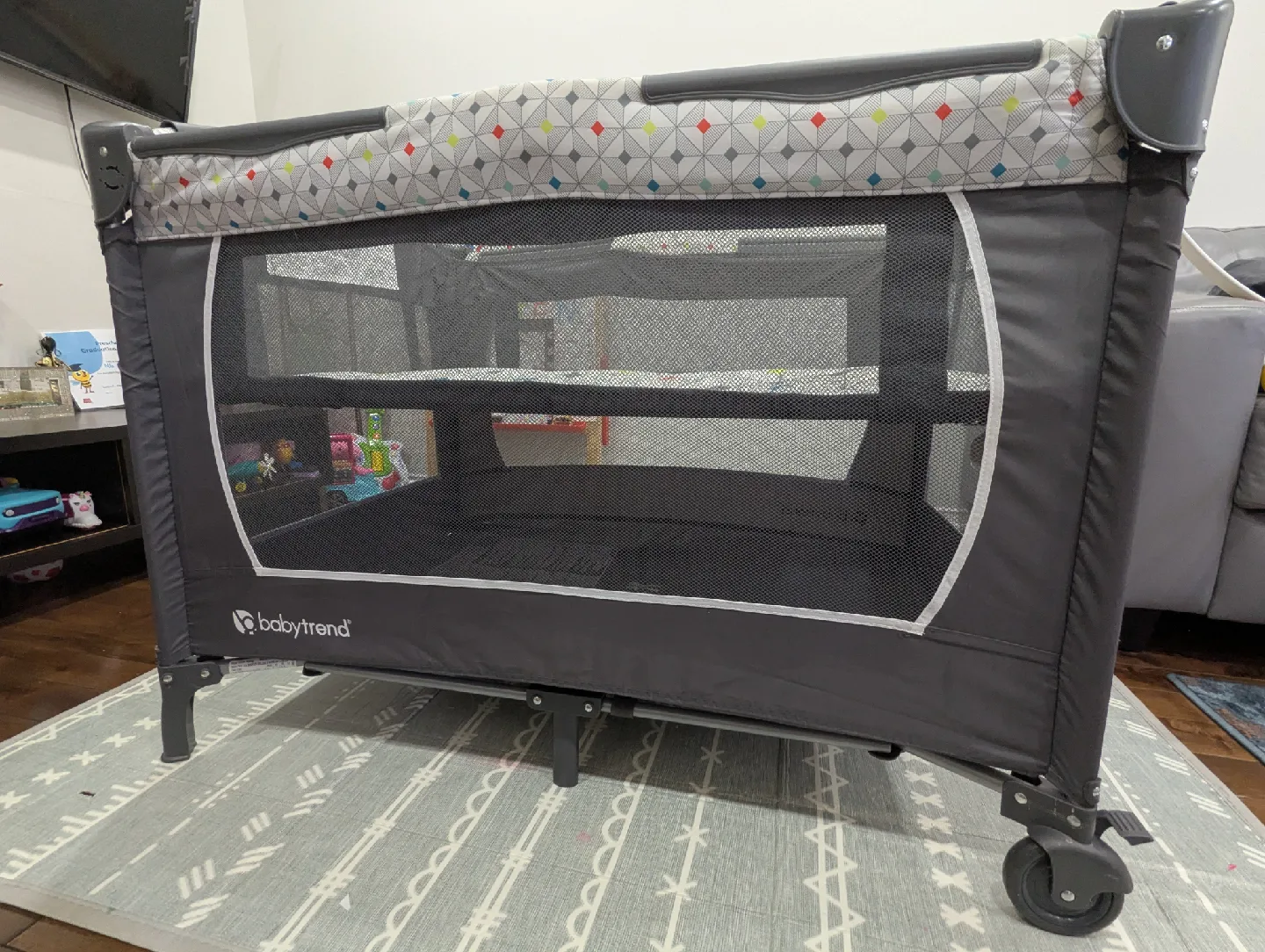 Baby Trend Lil Snooze Deluxe II Nursery Center $90 OBO image indicator(6)