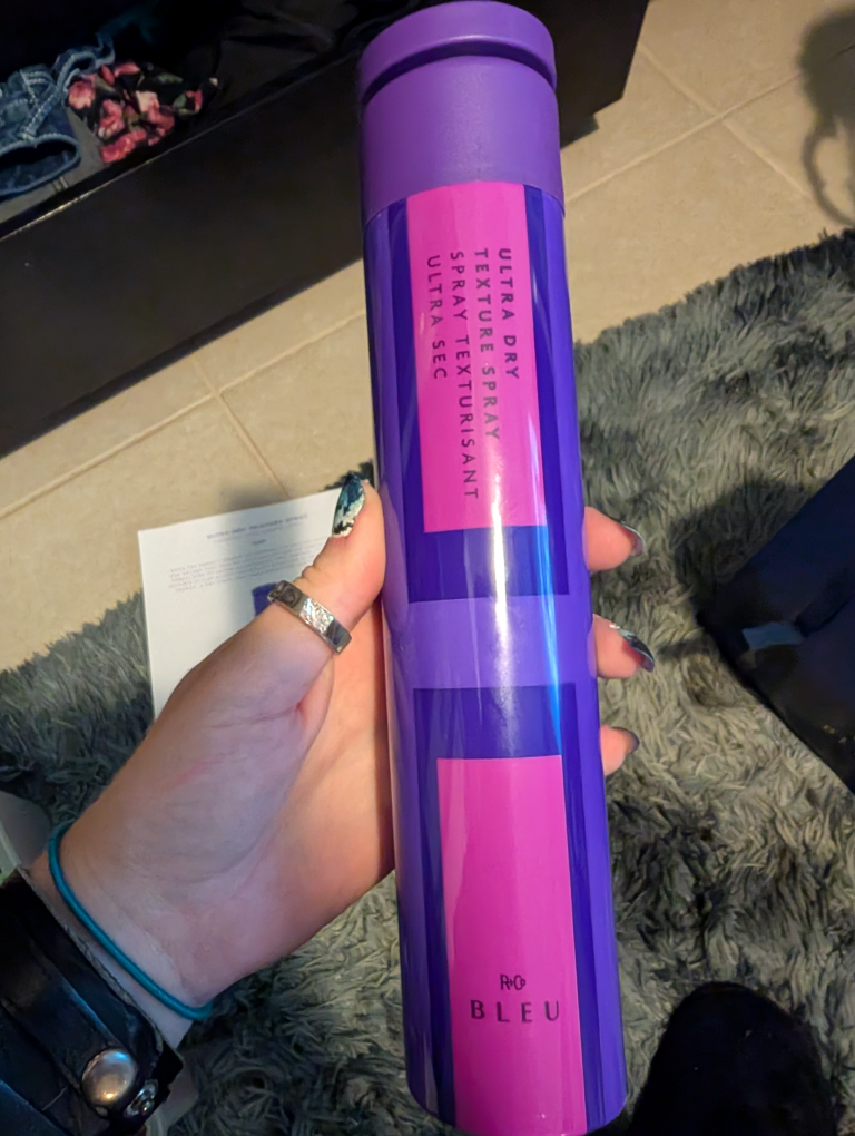 R+Co BLEU Ultra Dry Texture Spray - photo 4