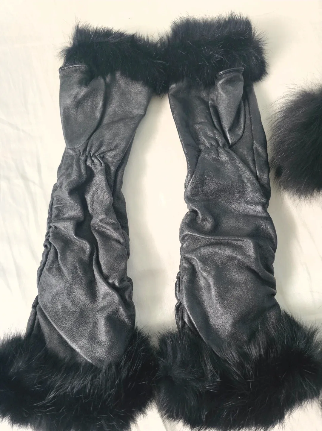 Brand New Collections Gloves image indicator(5)