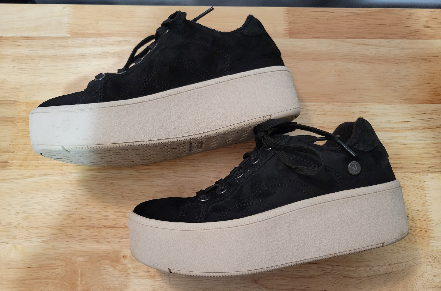 Skechers Los Angeles Platform Sneakers, size 6 (20) - photo 2