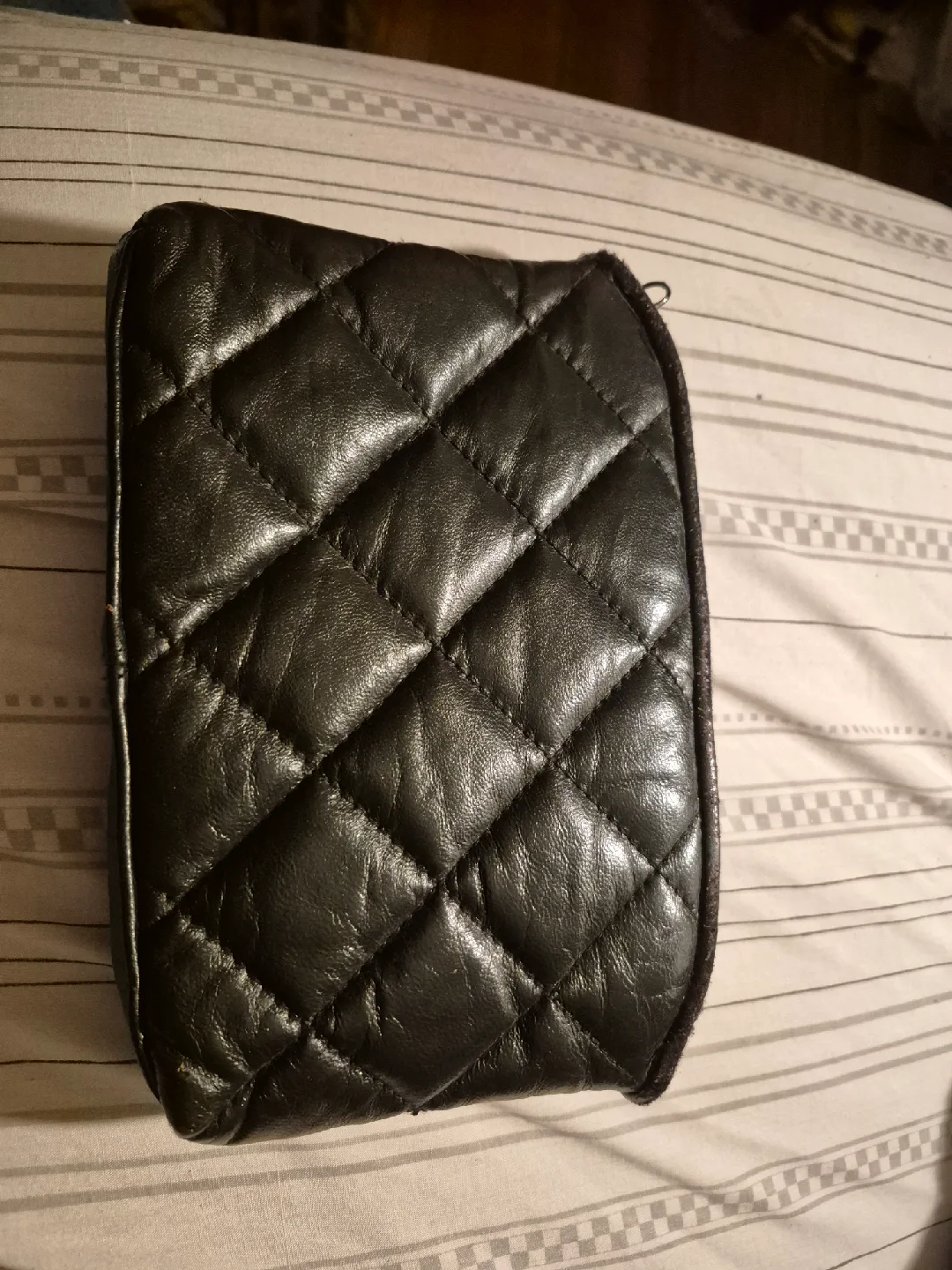 Quilted Small Leather Clutch🥕 thumbnail