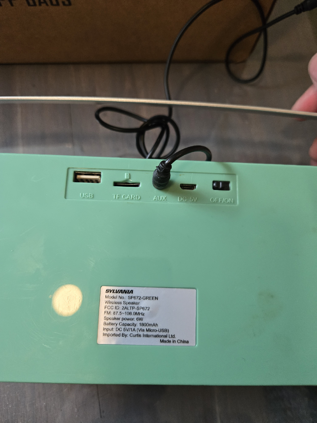 Sylvania SP672 Green Wireless Speaker - photo 4