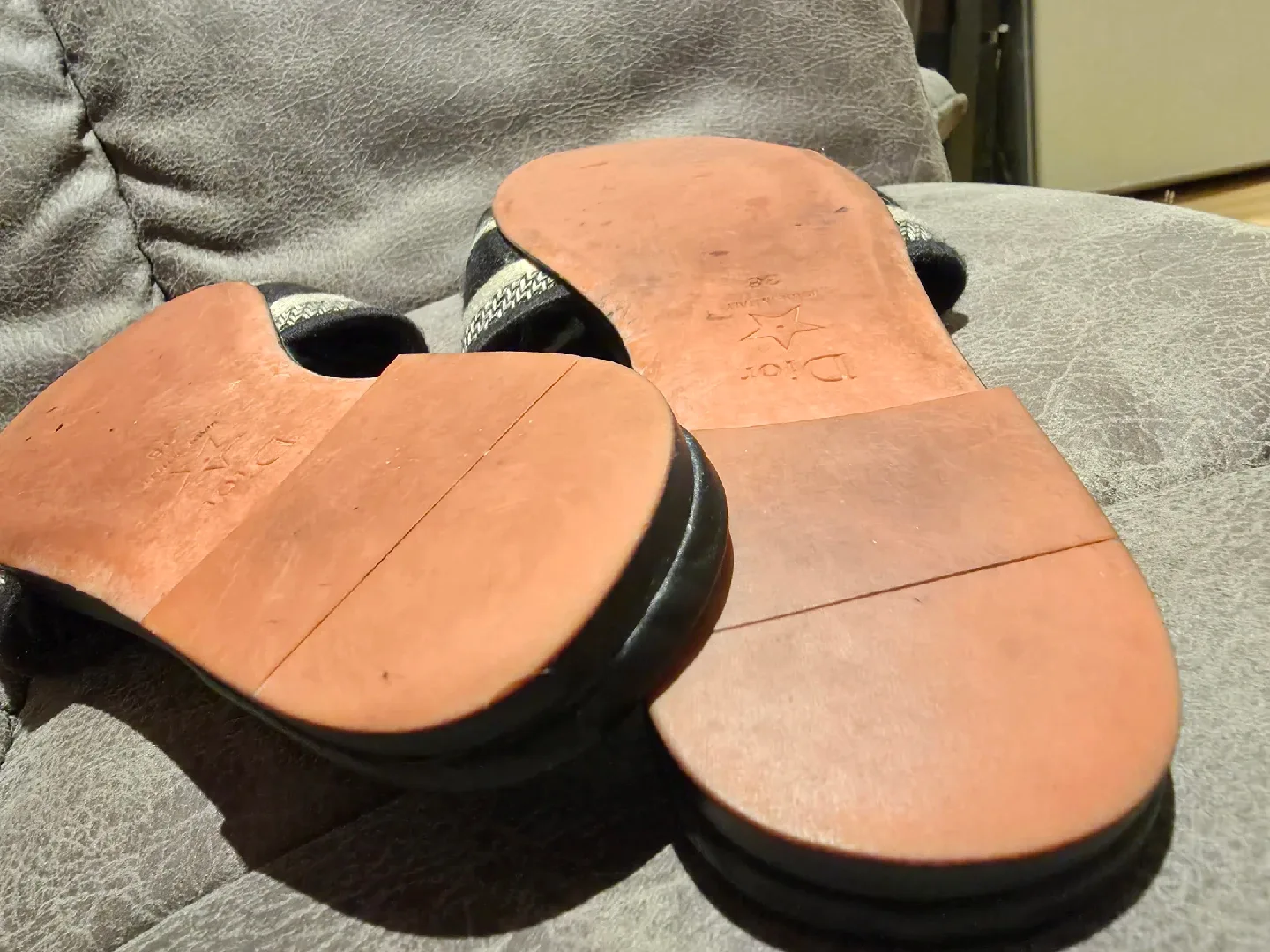 Christian Dior Paris Slides - Size 38 image indicator(6)
