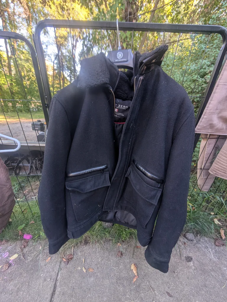 Point Zero Canadian Collection Jacket - Size L thumbnail