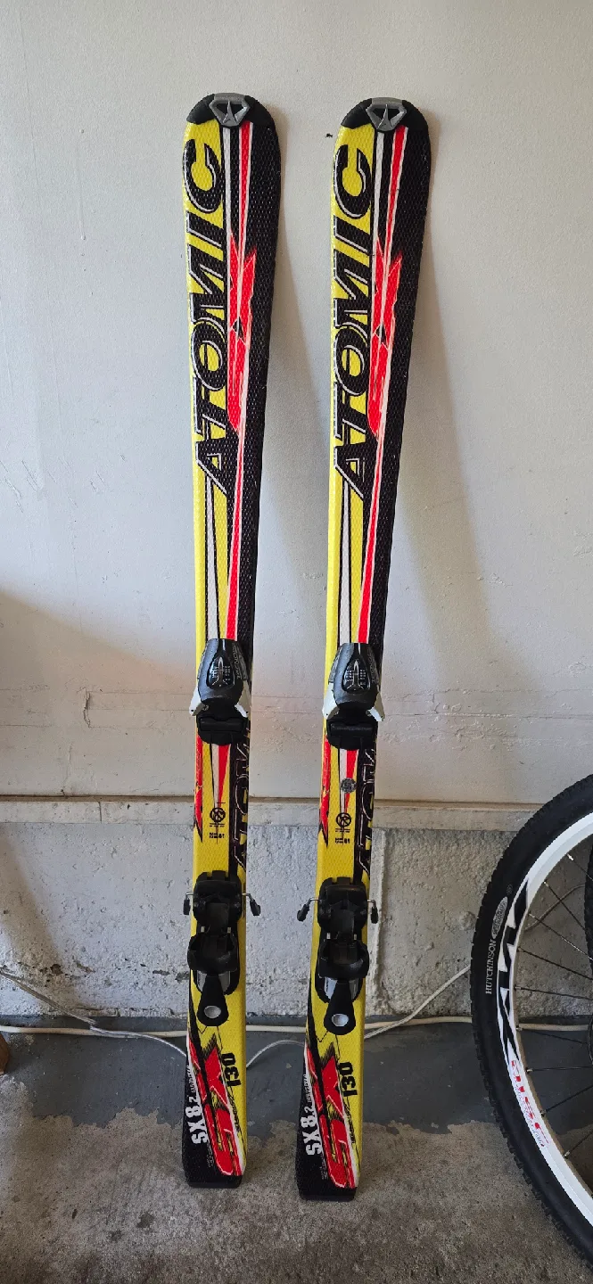 Atomic SX8 Skis 130cm thumbnail