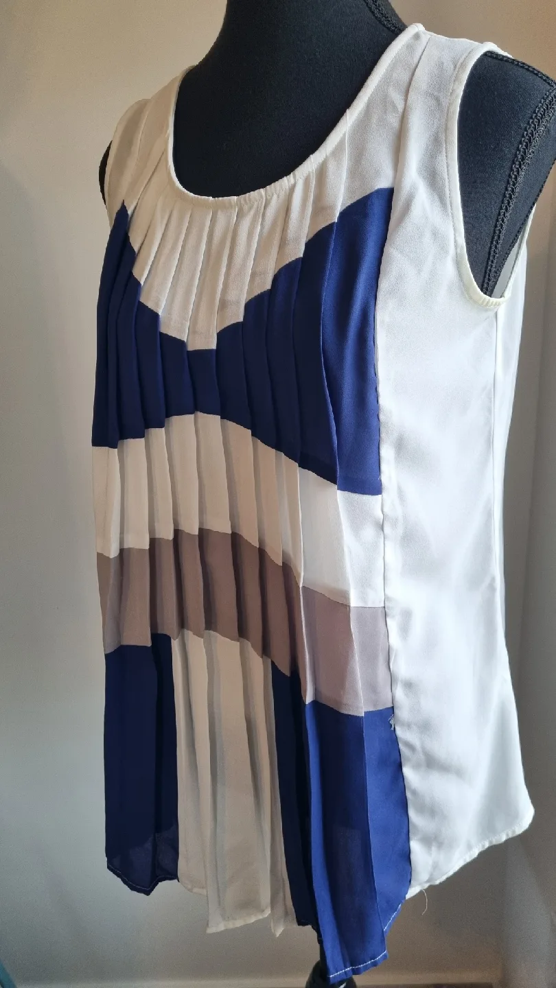 Sleeveless Blouse - Blue, White, Grey thumbnail