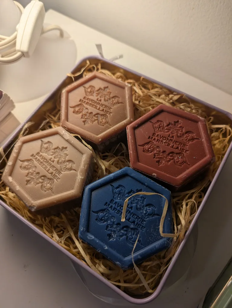 Savon de Marseille – Authentic Soap from the South of France 🇫🇷 image indicator(3)