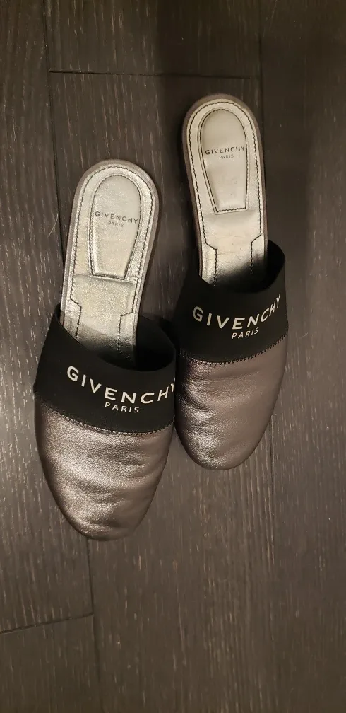 Givenchy Metallic Pewter Leather Logo Mules image indicator(6)