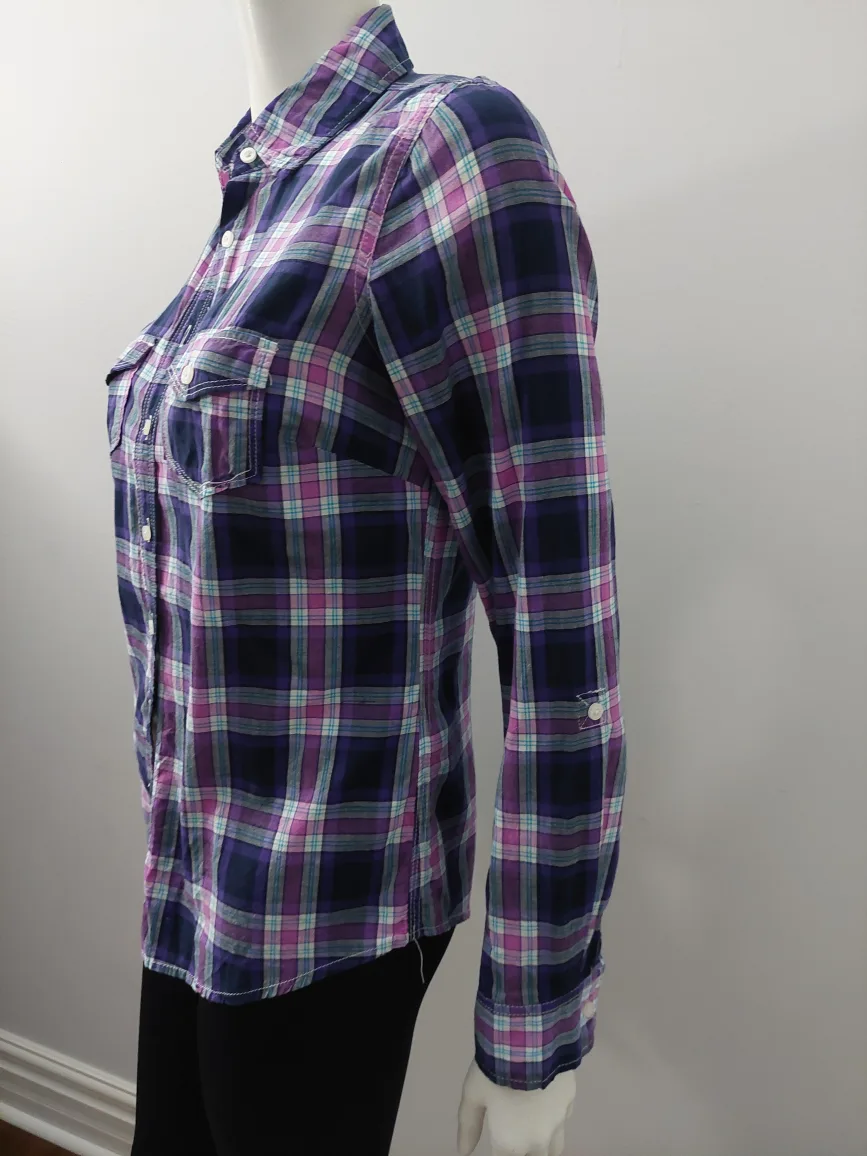 Old Navy Plaid Button-Down  Cotton Shirt  Medium image indicator(2)