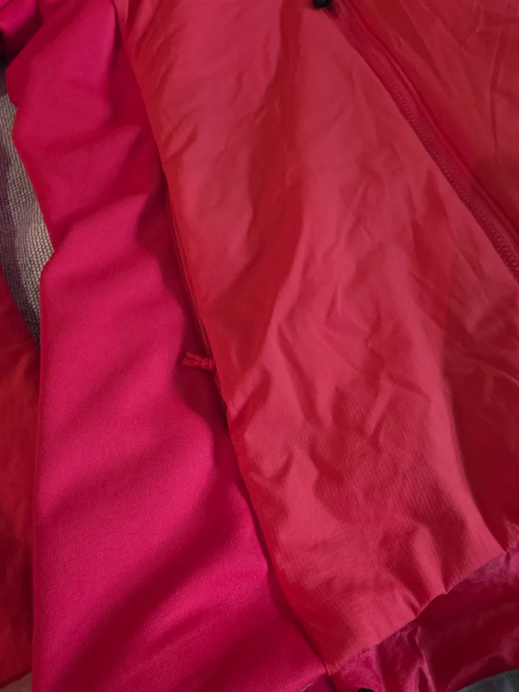 Arc'teryx Atom LT Hoody - Red - Size S image indicator(3)