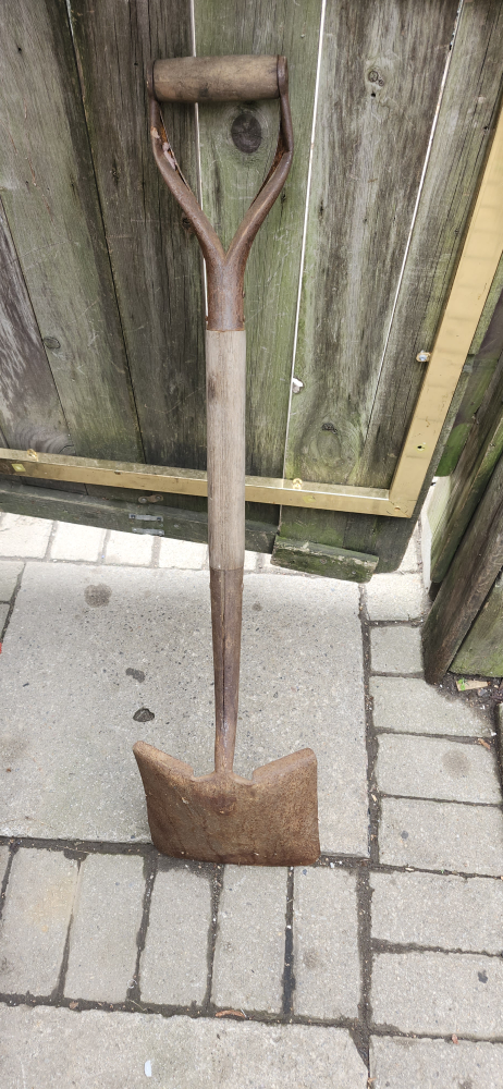 USED Shovel hevy duty metal.  price firm - photo 2