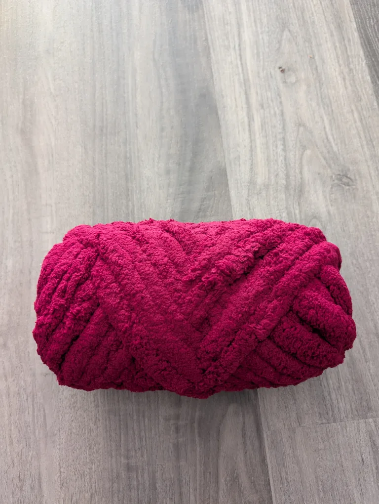 Chenille Yarn - Burgundy, 8oz/250g image indicator(2)