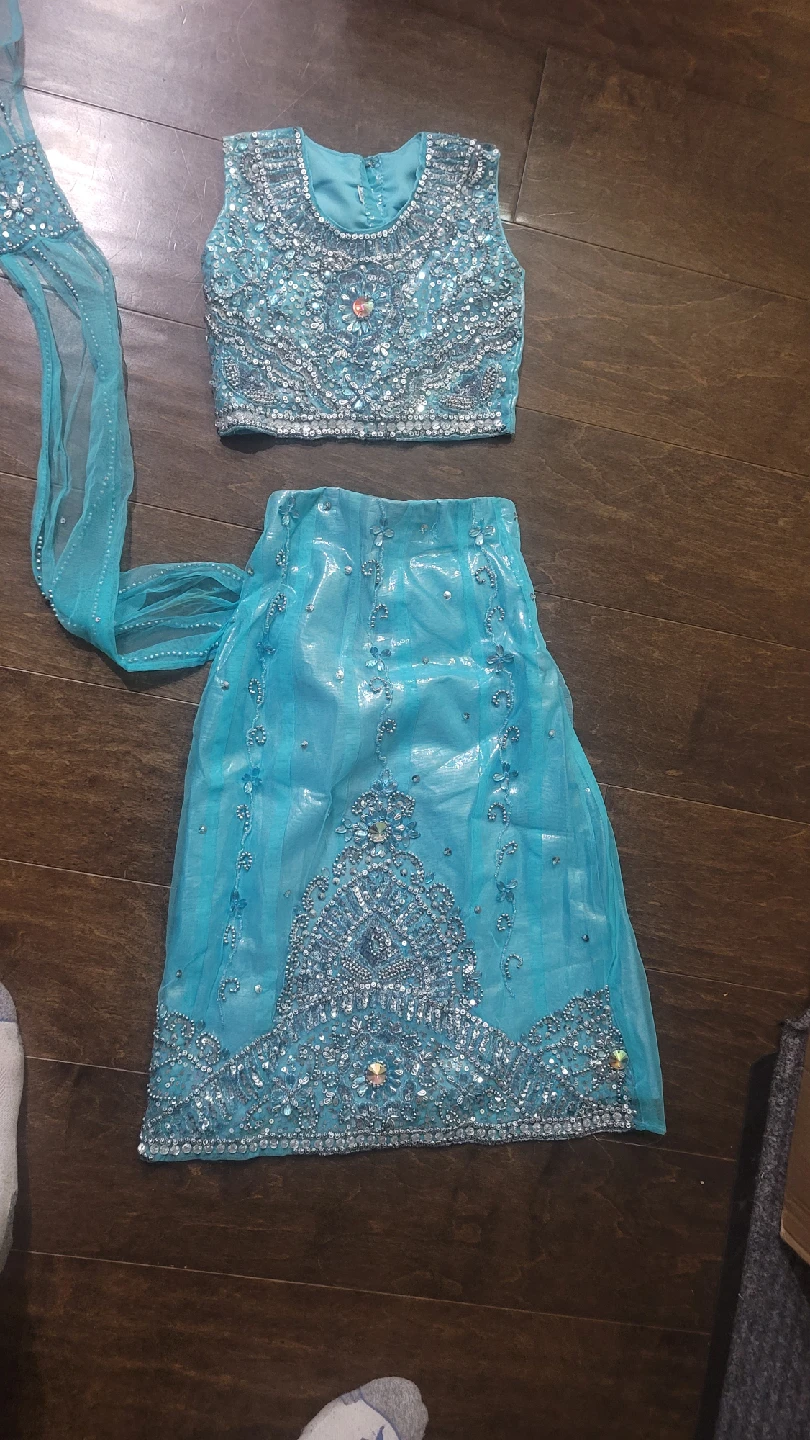 two pieces set size 5 years (like new) - photo 5
