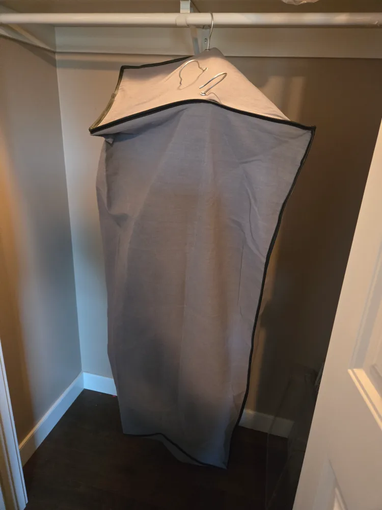 Hanging Gift Wrap or Clothing Organizer image indicator(4)