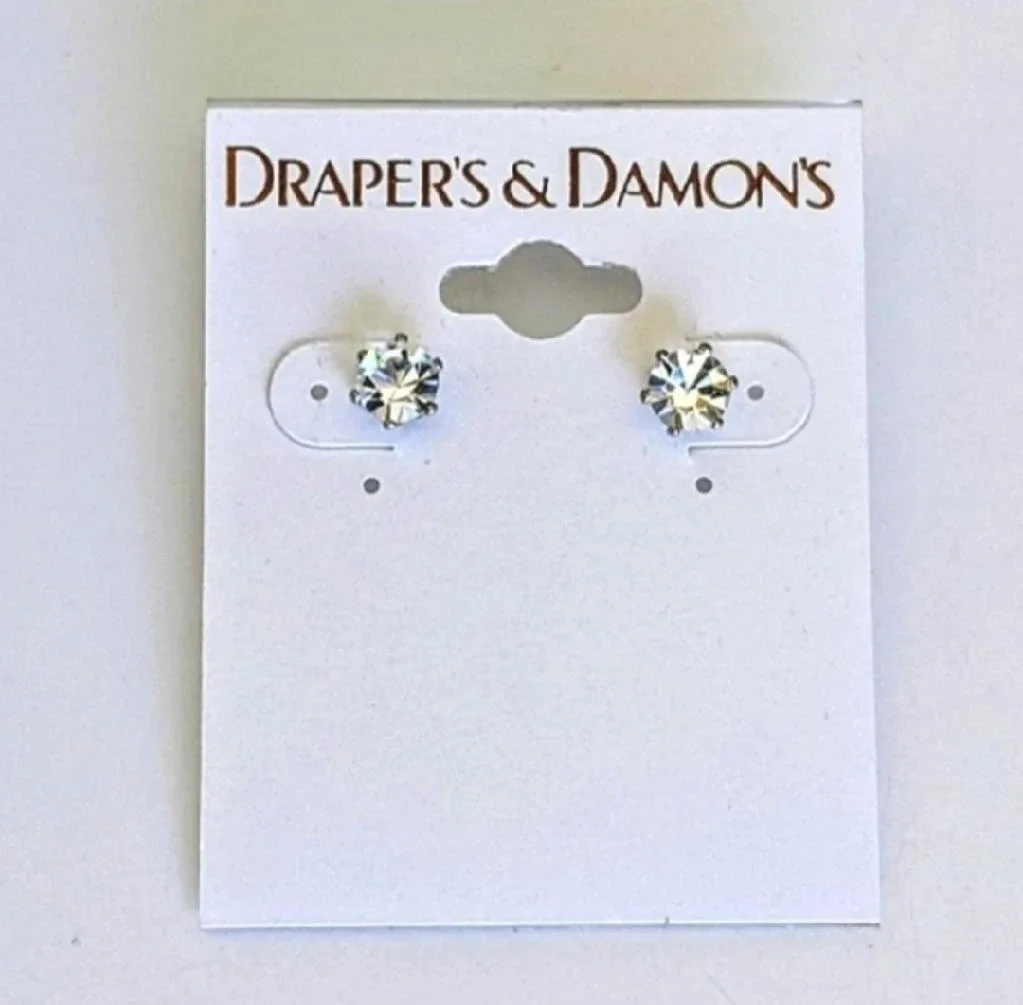 ✨ Elegant Silver Stud Earrings Made with Swarovski Crystals image indicator(2)