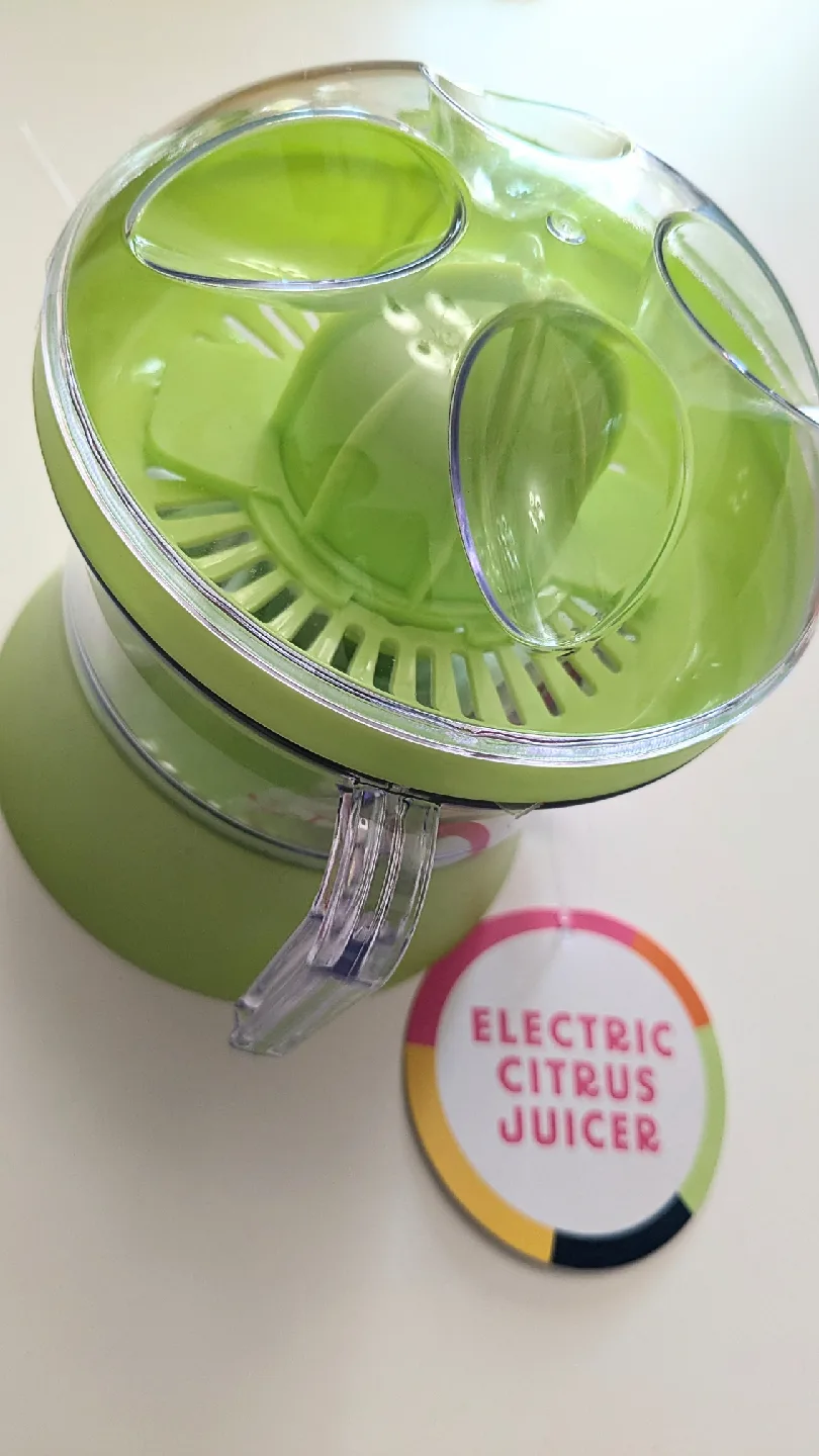 Electric Citrus Juicer - Green thumbnail