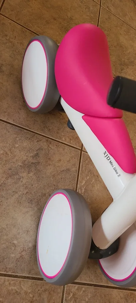XJD Mini Bike 2 - Pink Balance Bike image indicator(2)