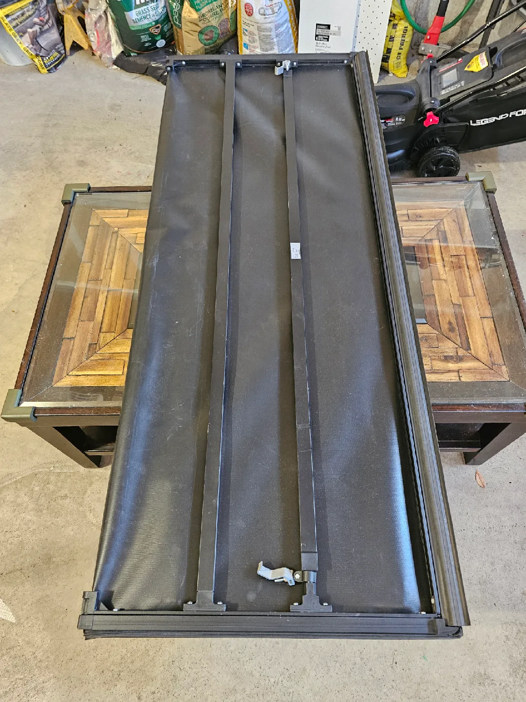 GMC Truck Bed Cover - Black image indicator(3)