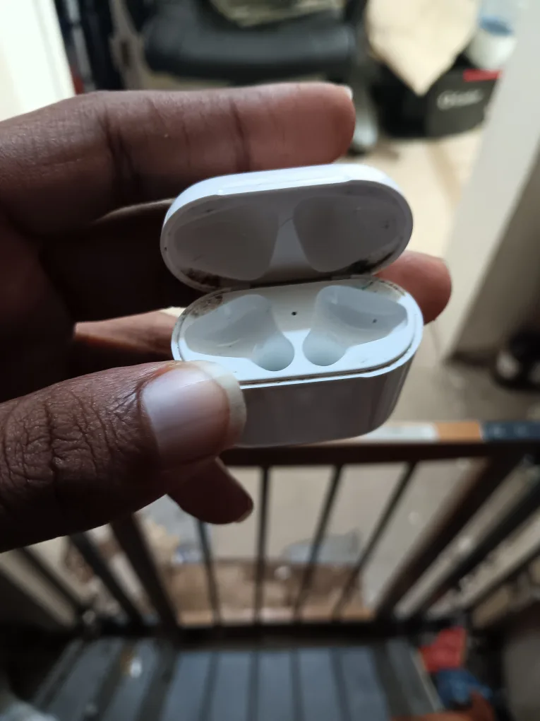 Airpod Charger image indicator(2)