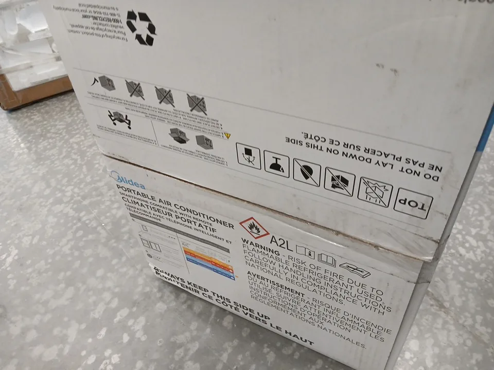 Midea SmartCool Portable Air Conditioner, 12000 BTU Ashrae (8000 image indicator(4)