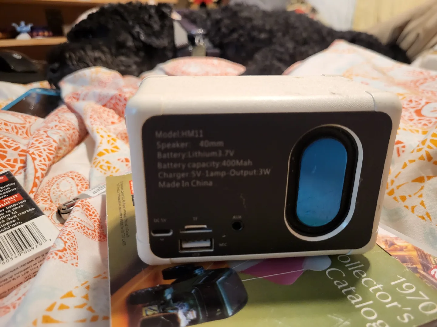 Retro Style Bluetooth Speaker Model HM11 image indicator(2)