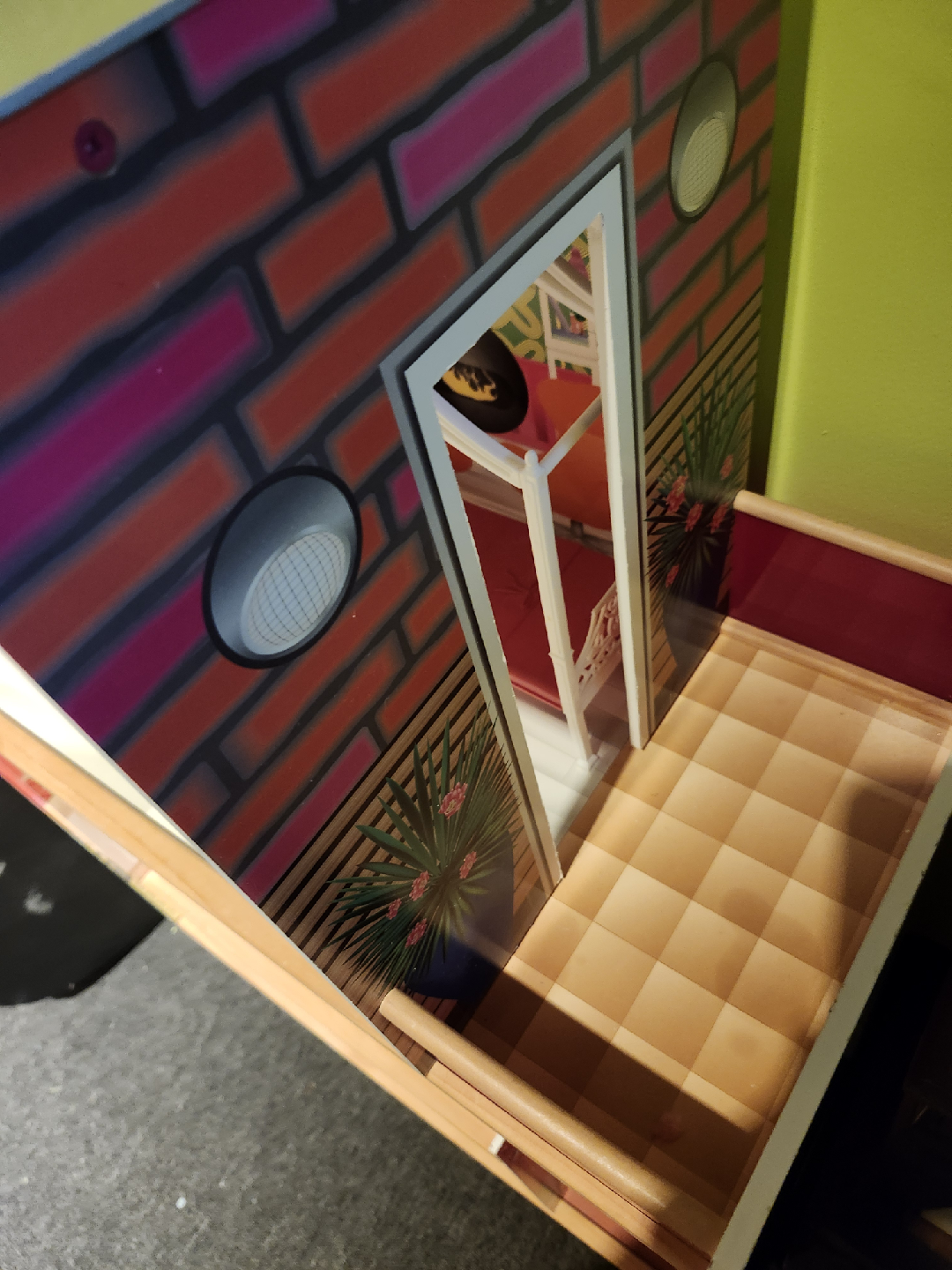 Dollhouse - free - photo 3