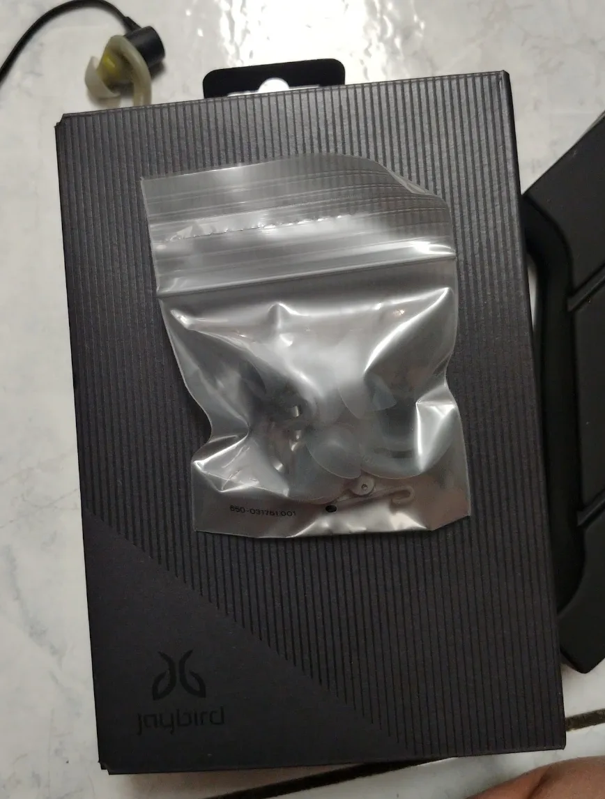 Tarah Wireless Headphones image indicator(4)