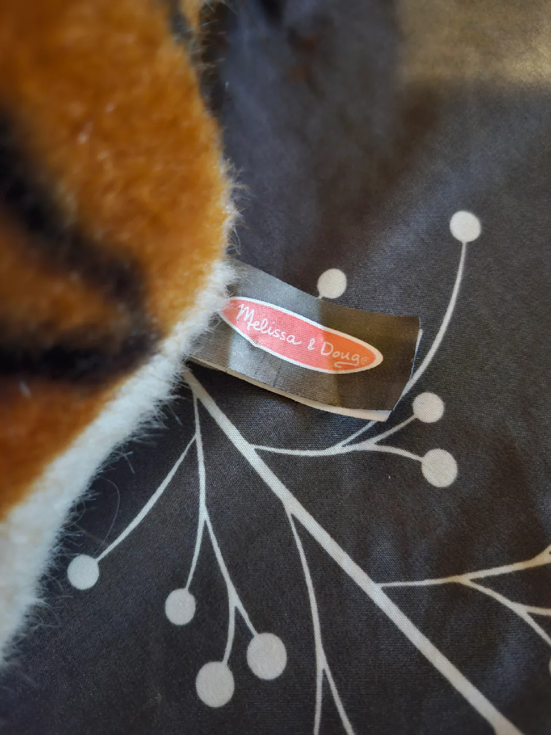 Stuffed Gorilla and Tiger Plush Toys image indicator(10)