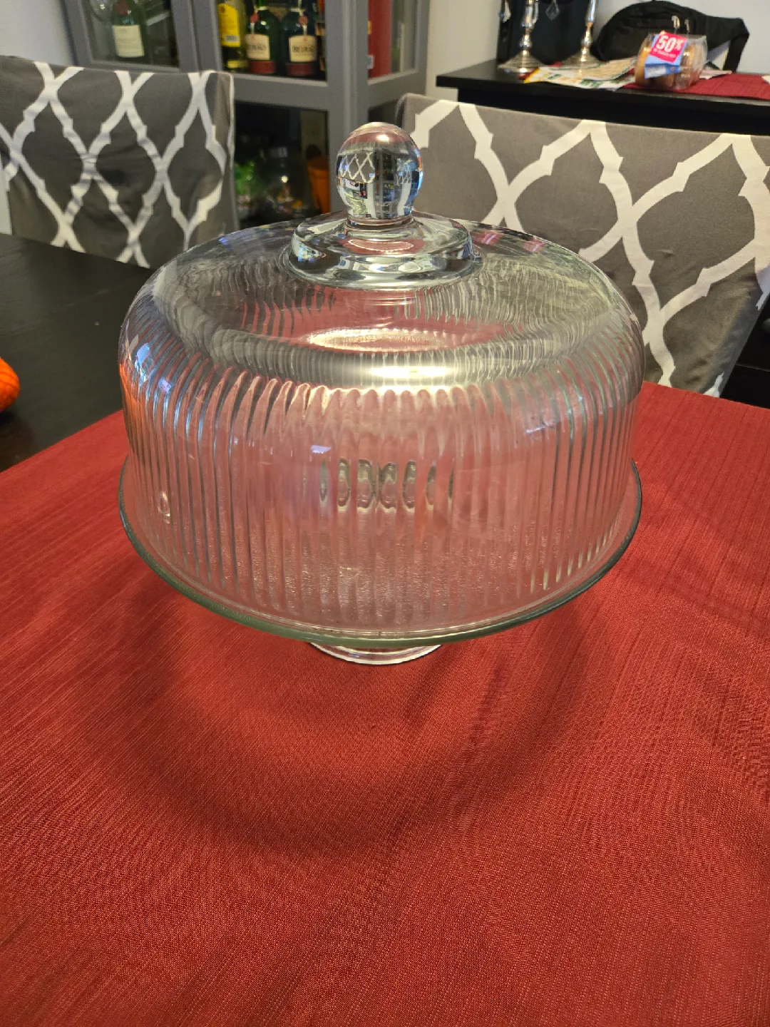 Glass Cake Stand with Dome Lid image indicator(2)